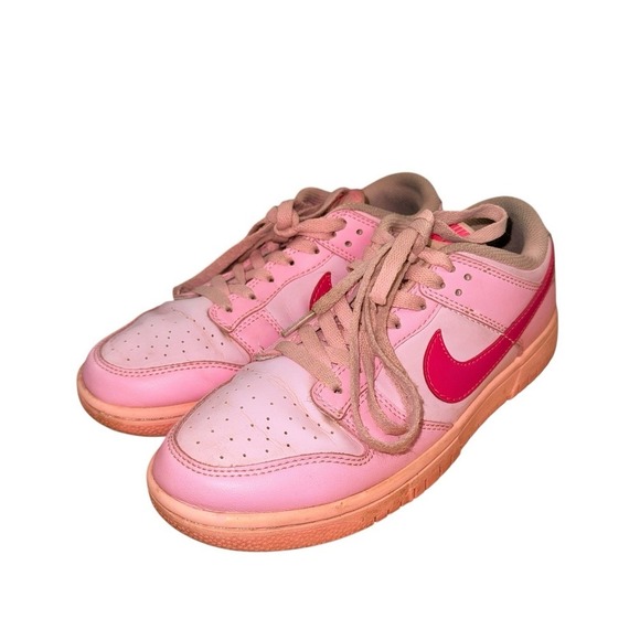 Nike Dunk Low Womens 8 Pre-Owned Barbie Triple Pink Sneakers DH9765-600 Leather - Picture 7 of 14